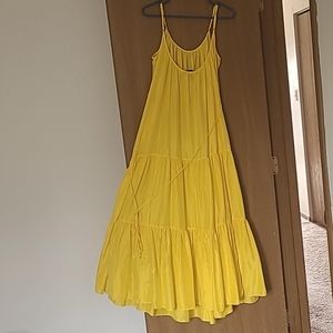 Banana Republic yellow %100 silk tiered dress L